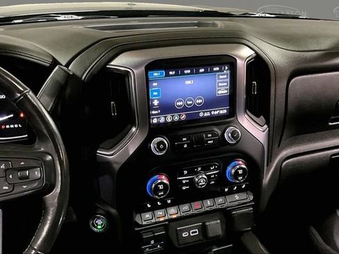 Used 2020 GMC Sierra 1500 SLT w/ SLT Premium Plus Package AWD/4WD image 30