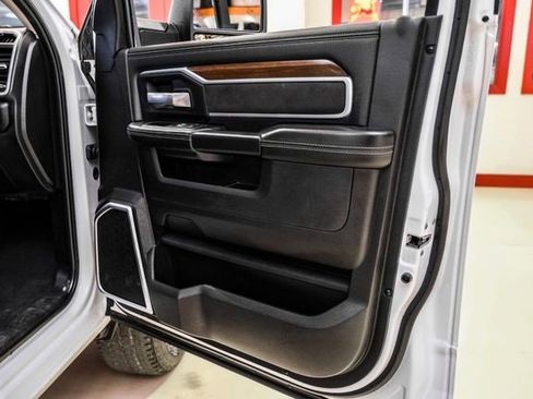 Used 2024 RAM 2500 Laramie image 37