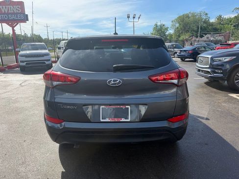 Used 2017 Hyundai Tucson SE FWD image 6