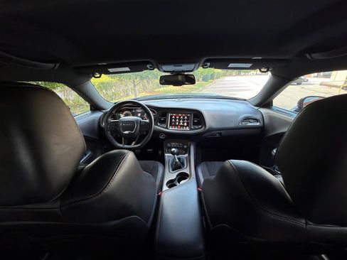 Used 2020 Dodge Challenger R/T Scat Pack RWD image 40