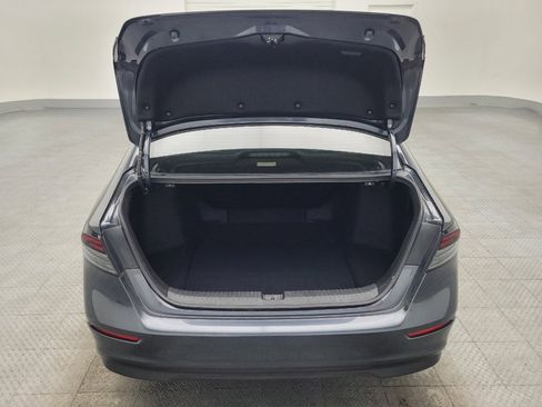 Used 2023 Honda Accord EX image 29