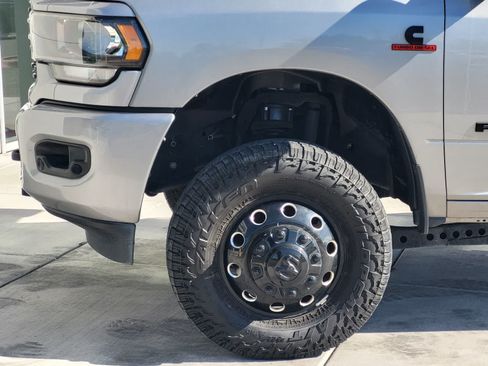 Used 2023 RAM 3500 Big Horn w/ Night Edition AWD/4WD image 7