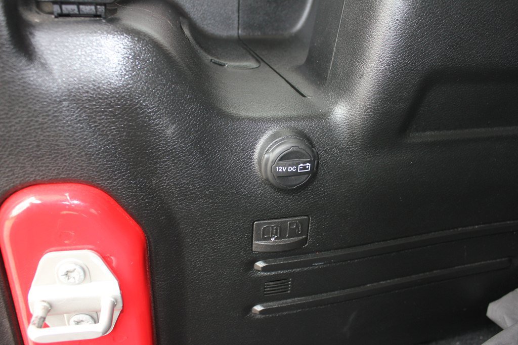 Used 2023 Jeep Wrangler Unlimited w/ Cold Weather Group AWD/4WD image 42