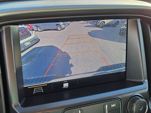 Used 2020 Chevrolet Colorado ZR2 image 23