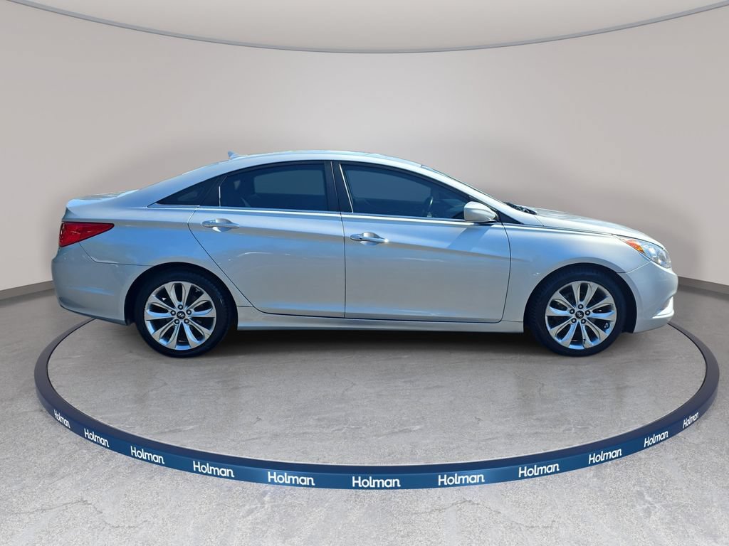Used 2011 Hyundai Sonata SE FWD image 5