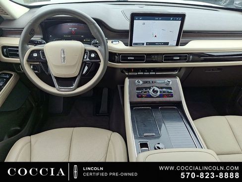 Certified 2024 Lincoln Aviator Reserve w/ Elements Package Plus AWD/4WD image 12