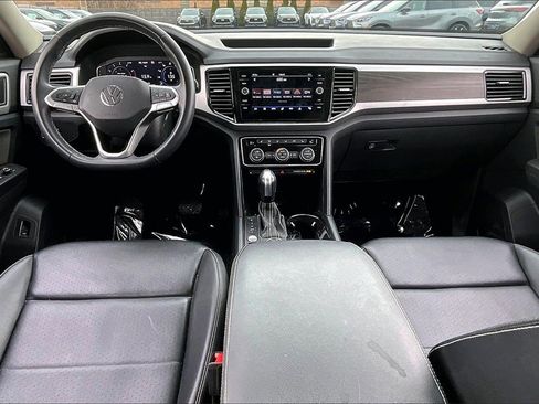 Used 2022 Volkswagen Atlas SE w/ Black Wheel Package image 21