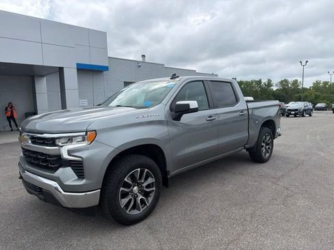 Used 2023 Chevrolet Silverado 1500 LT AWD/4WD image 1