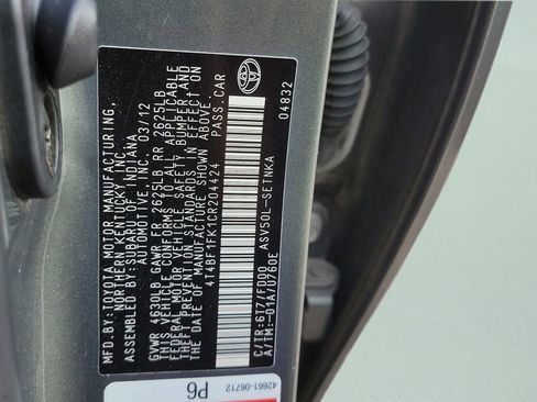 Used 2012 Toyota Camry LE image 29