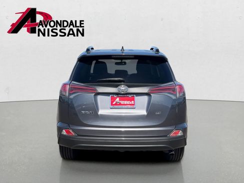 Used 2016 Toyota RAV4 LE FWD image 5