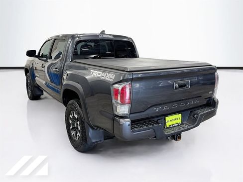 Used 2022 Toyota Tacoma TRD Off-Road w/ Technology Package AWD/4WD image 7