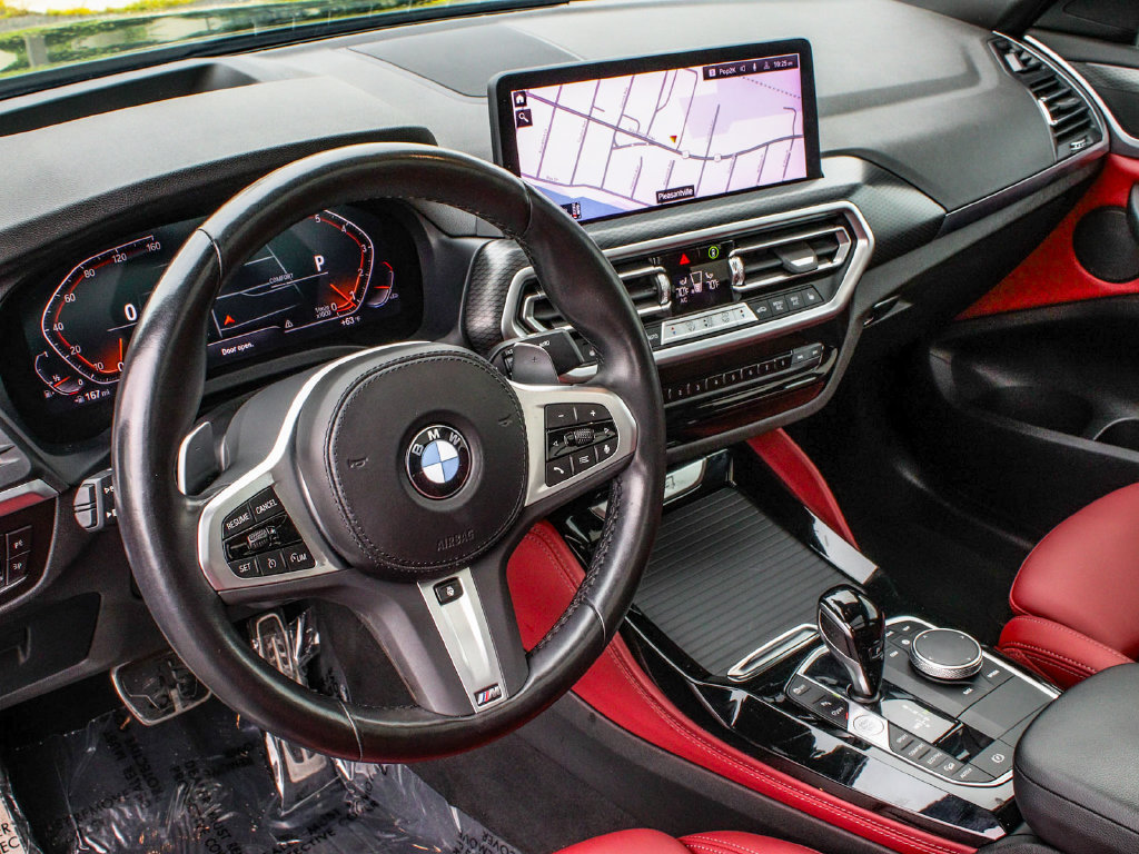 Used 2023 BMW X4 xDrive30i w/ M Sport Package AWD/4WD image 15