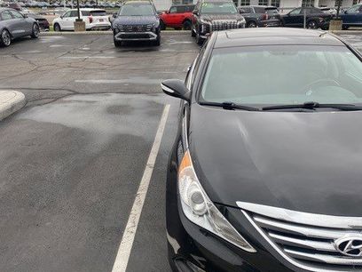 Used 2014 Hyundai Sonata SE w/ Premium Package 04