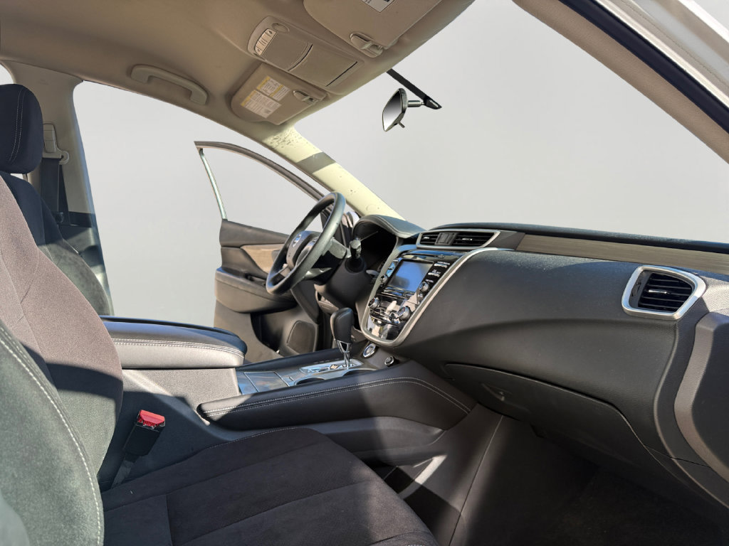 Used 2017 Nissan Murano S AWD/4WD image 11