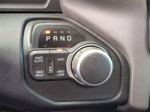 Used 2019 RAM 1500 Big Horn image 14