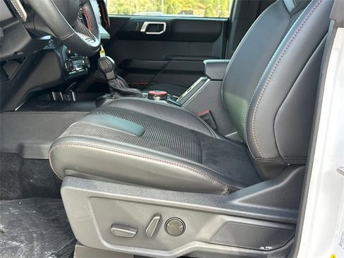 New 2025 Ford Bronco Raptor image 9