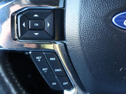 Used 2019 Ford F150 Lariat w/ Equipment Group 502A Luxury image 30