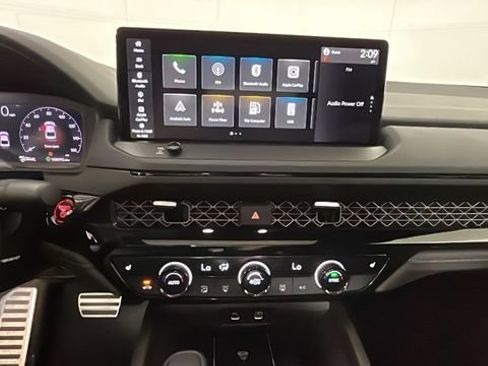Used 2025 Honda Accord Sport image 23