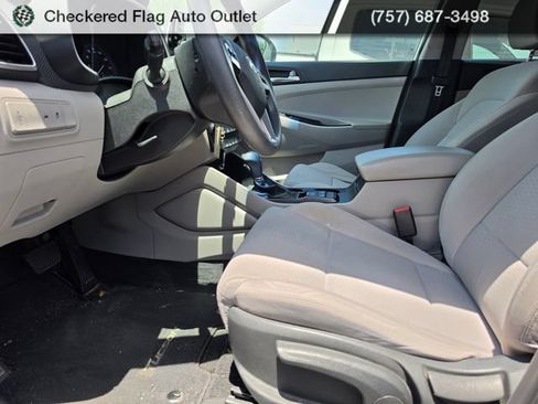 Used 2019 Hyundai Tucson SE FWD image 8
