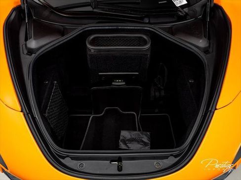 Used 2020 McLaren 720S Performance RWD image 10