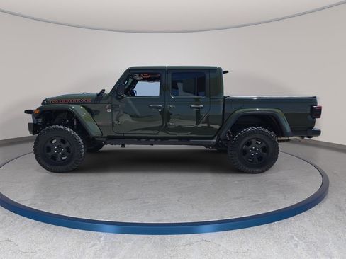 Used 2023 Jeep Gladiator Mojave w/ LED Lighting Group AWD/4WD image 9
