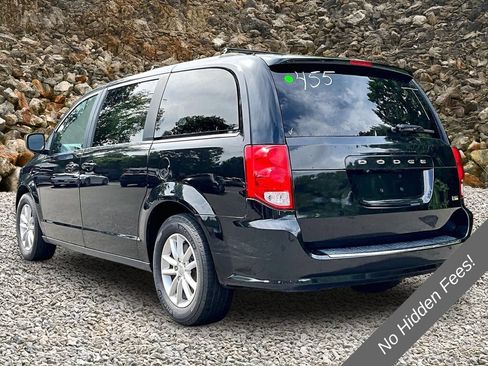 Used 2019 Dodge Grand Caravan SXT FWD image 10