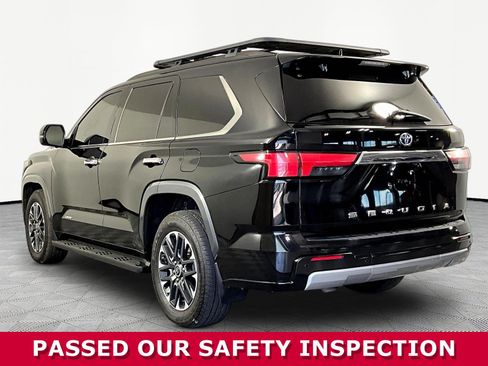 Used 2023 Toyota Sequoia Limited RWD image 4