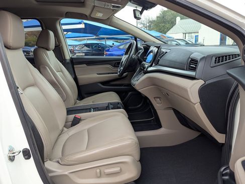 Used 2018 Honda Odyssey EX-L image 24