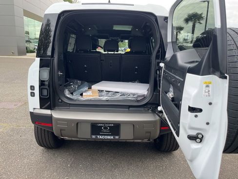 New 2026 Land Rover Defender 110 S AWD/4WD image 16