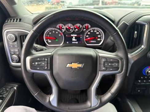 Used 2022 Chevrolet Silverado 2500 LTZ w/ LTZ Plus Package AWD/4WD image 11