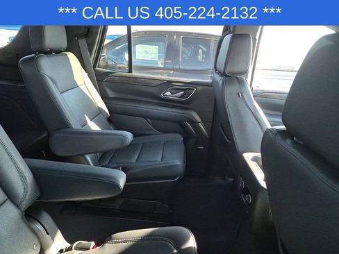 Used 2022 Chevrolet Tahoe LT w/ Luxury Package image 25