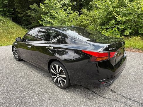 Used 2019 Nissan Altima 2.5 Platinum AWD/4WD image 8