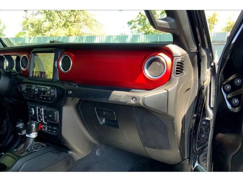 Used 2020 Jeep Gladiator Rubicon image 15