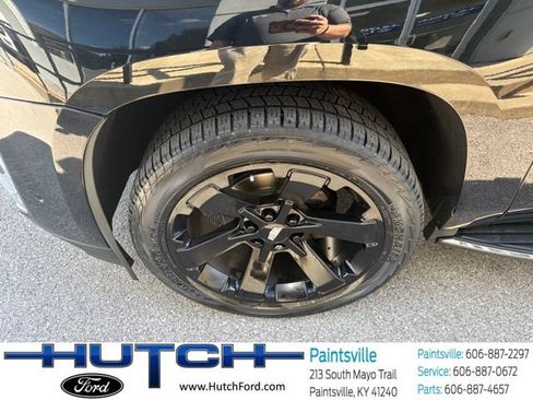 Used 2020 Cadillac Escalade Luxury AWD/4WD image 10