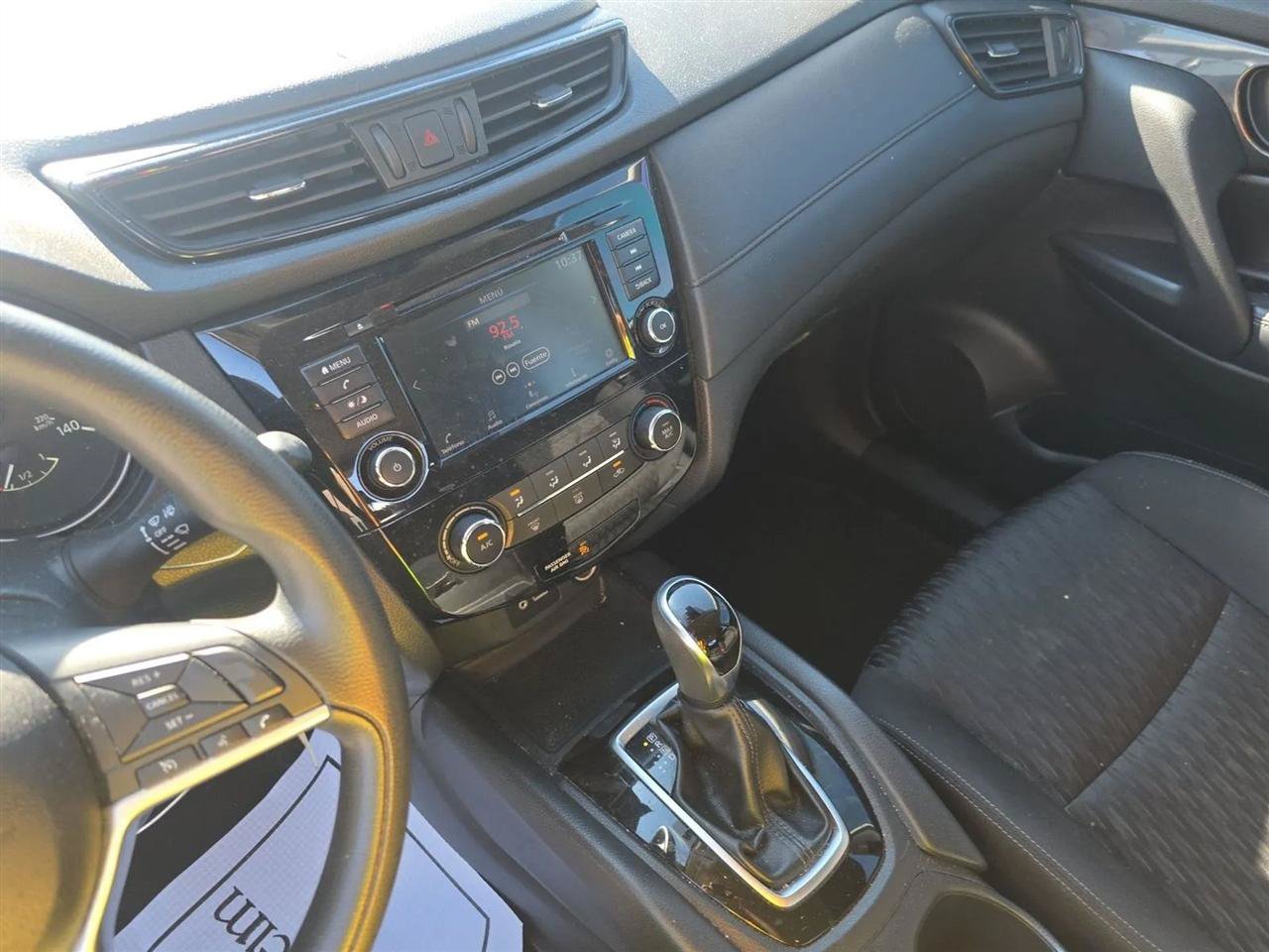 Used 2020 Nissan Rogue S AWD/4WD image 17