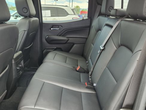 Used 2024 Chevrolet Colorado LT w/ LT Convenience Package III AWD/4WD image 10