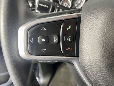 Used 2019 RAM 1500 Big Horn AWD/4WD image 16