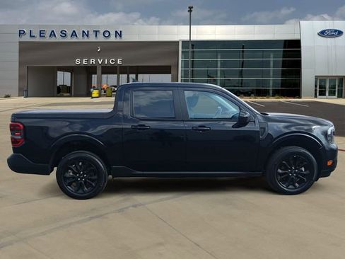 Used 2023 Ford Maverick Lariat w/ Lariat Luxury Package image 6