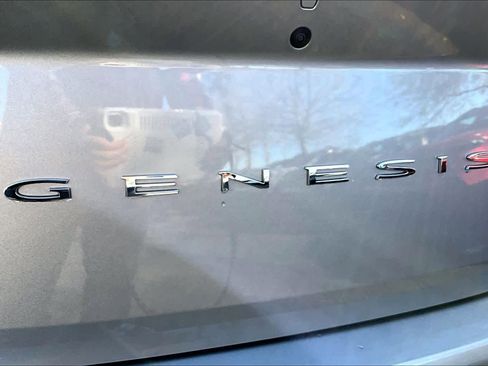 Used 2025 Genesis G70 3.3T Advanced image 31