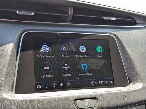 Used 2021 Cadillac XT4 Premium Luxury FWD image 23