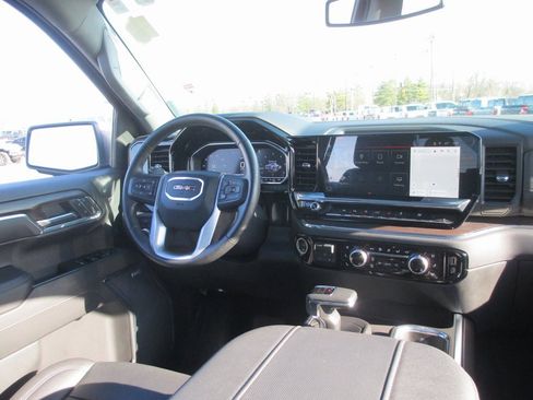 Certified 2023 GMC Sierra 1500 SLT w/ SLT Premium Plus Package image 24