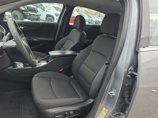 Used 2023 Chevrolet Malibu LT video 2