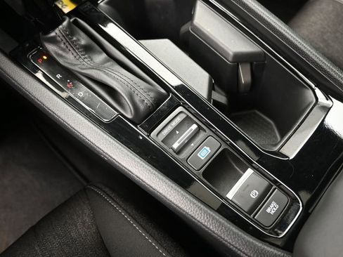 Used 2024 Honda Accord Sport image 21