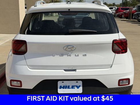New 2026 Hyundai Venue SEL image 6