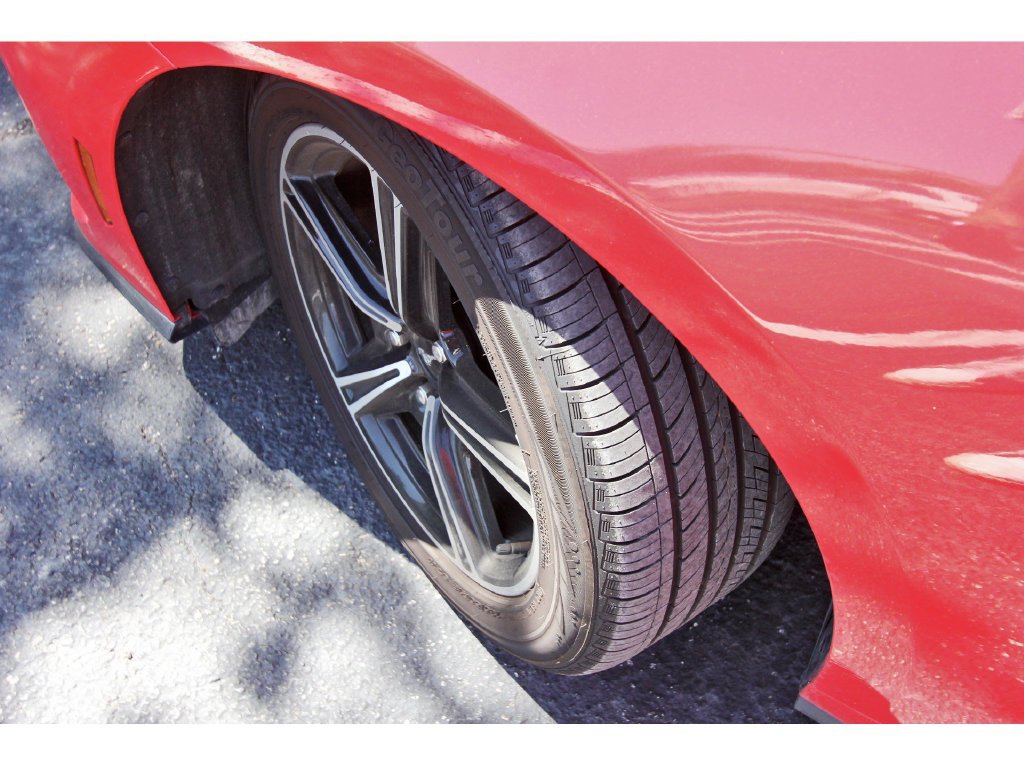 Used 2025 Ford Mustang Convertible RWD image 33