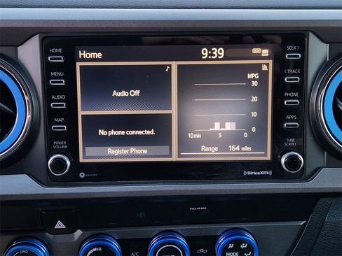 Used 2020 Toyota Tacoma SR5 image 17