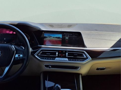 Used 2021 BMW X5 sDrive40i w/ Premium Package image 16