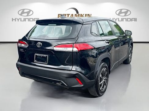 Used 2022 Toyota Corolla Cross L FWD image 5