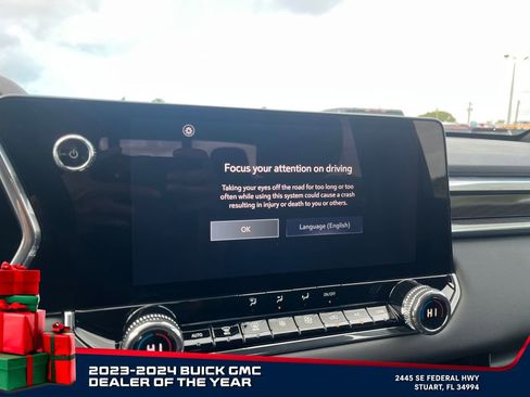 New 2026 GMC Canyon Elevation w/ Convenience Package image 29