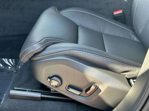 New 2026 Volvo XC90 B6 Ultra w/ Lounge Package image 19
